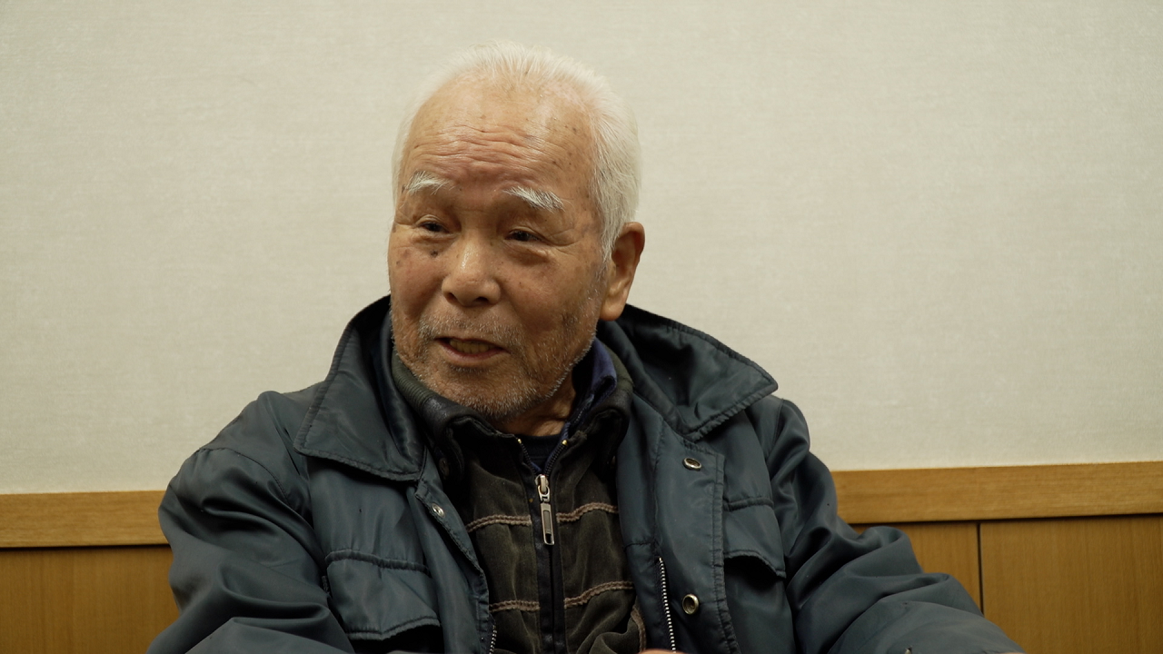 談笑する川本さん